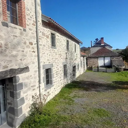 Relais Du De La Truyere Holiday home Anglards de Saint Flour